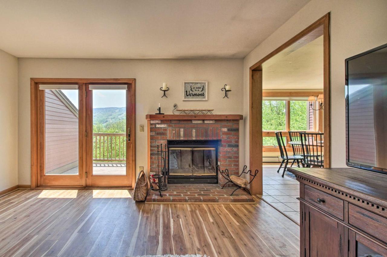 Timber Creek Townhome With 2 Decks And Mtn Views! West Dover Εξωτερικό φωτογραφία